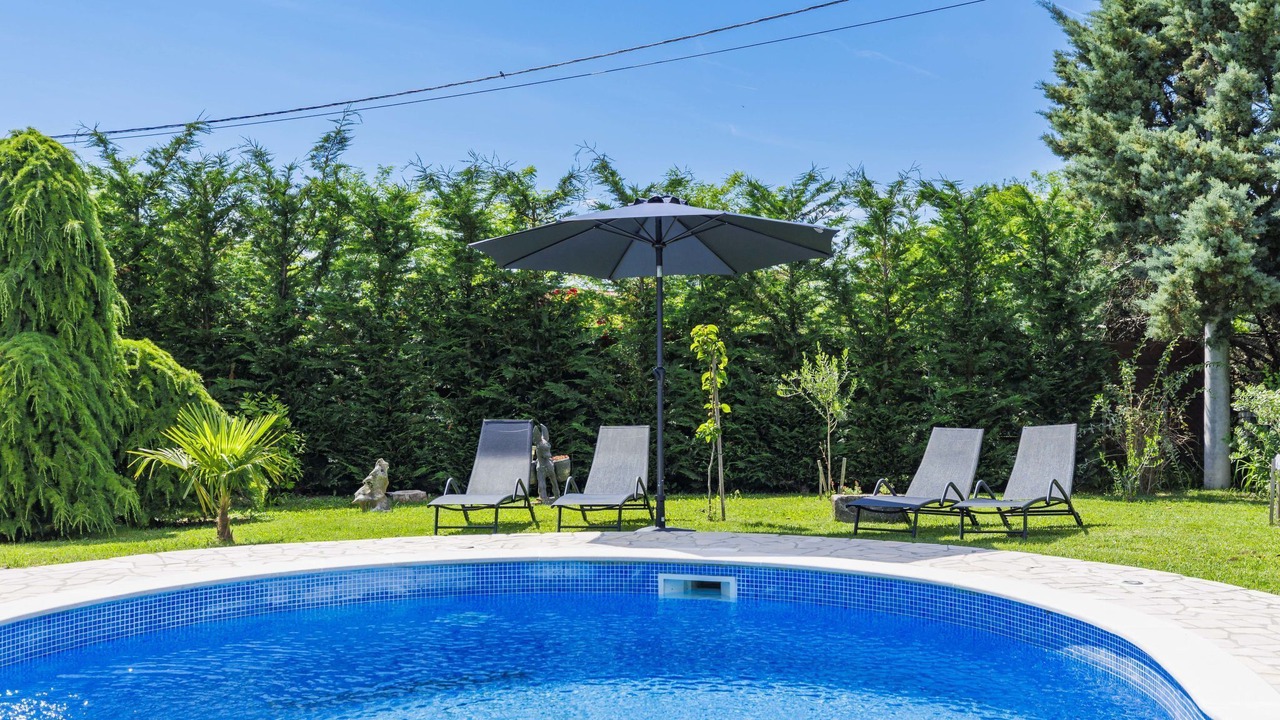 Photo of Outdoor in Kapelica