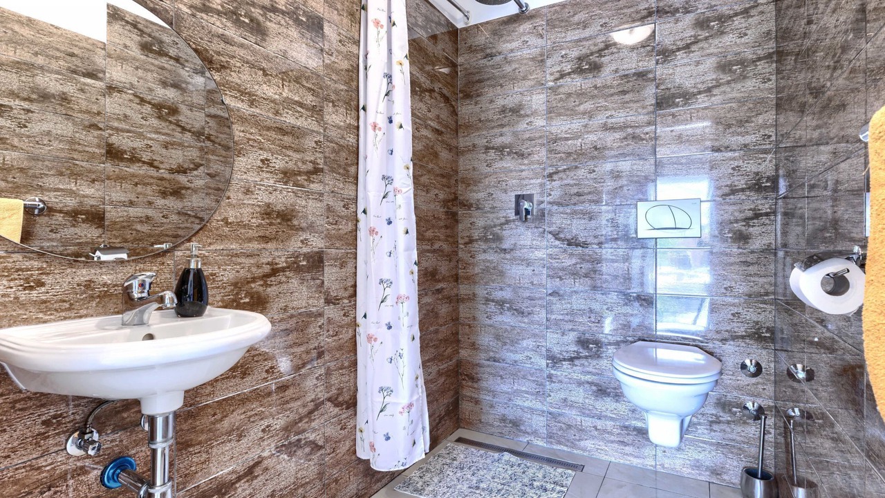 Photo of Bathroom in Kapelica