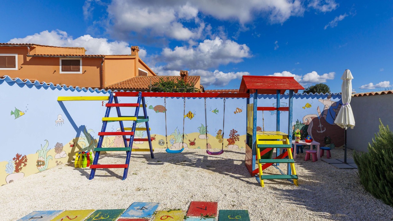 Photo of Outdoor in Loborika