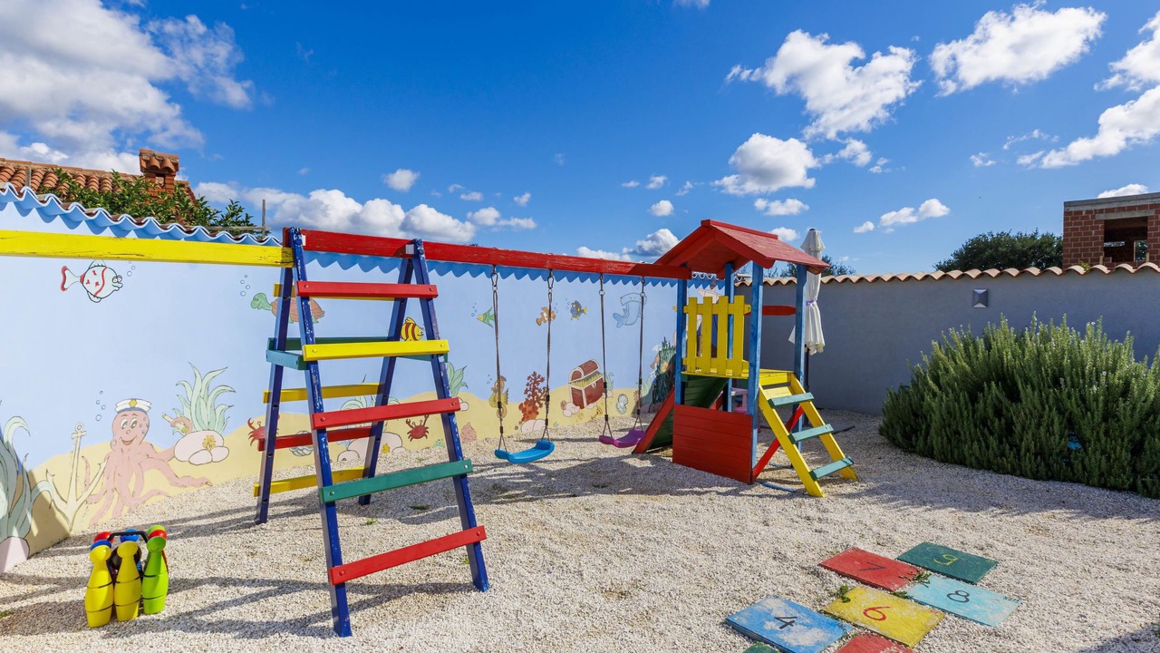 Photo of Outdoor in Loborika