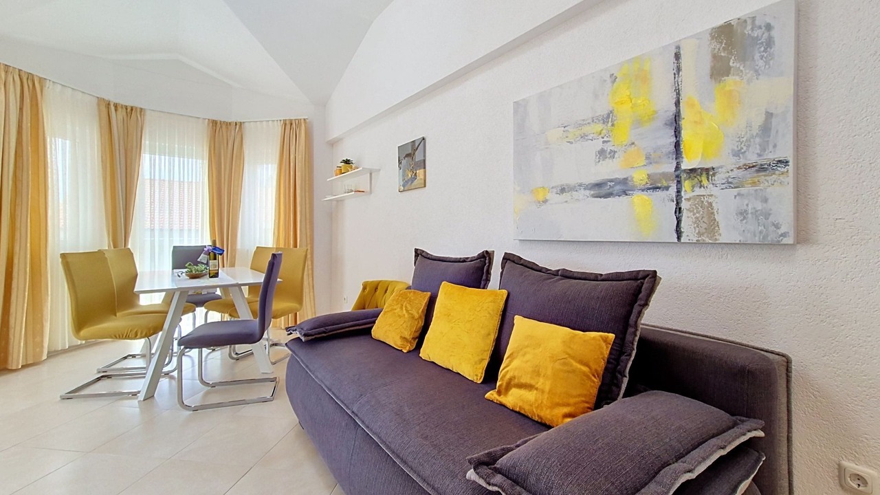 Photo of Livingroom in Okrug Gornji