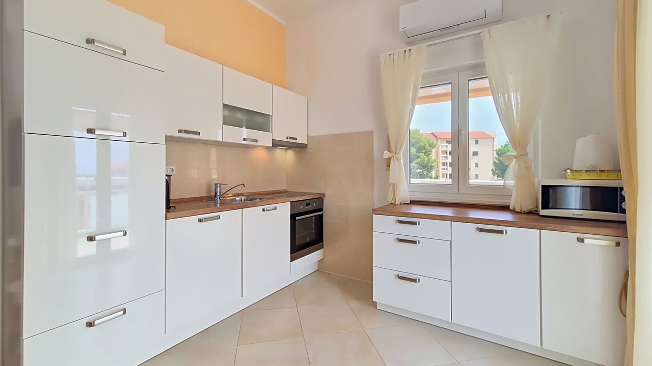 Photo of Bedroom in Okrug Gornji