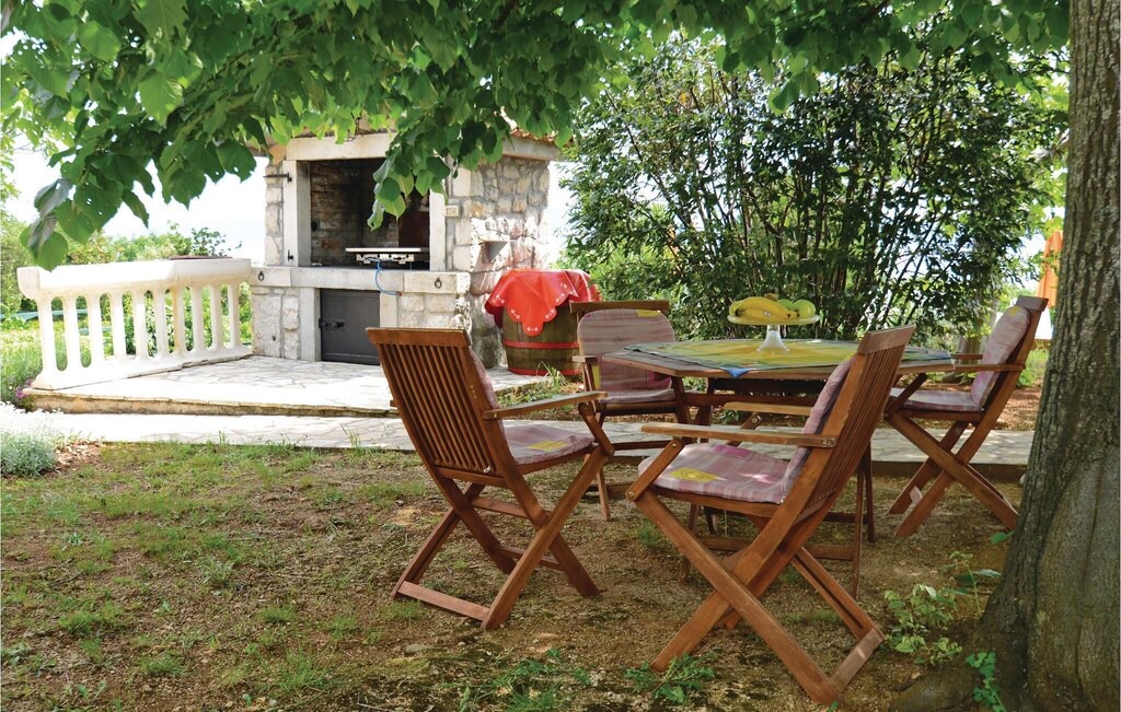 Photo of Patio Balcony in Crni