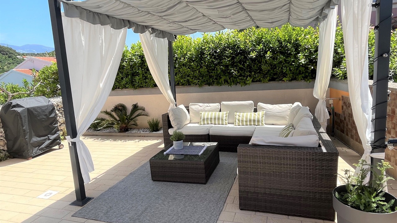 Photo of Patio Balcony in Rab