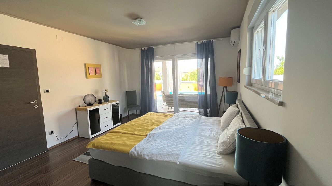 Photo of Bedroom in Rab