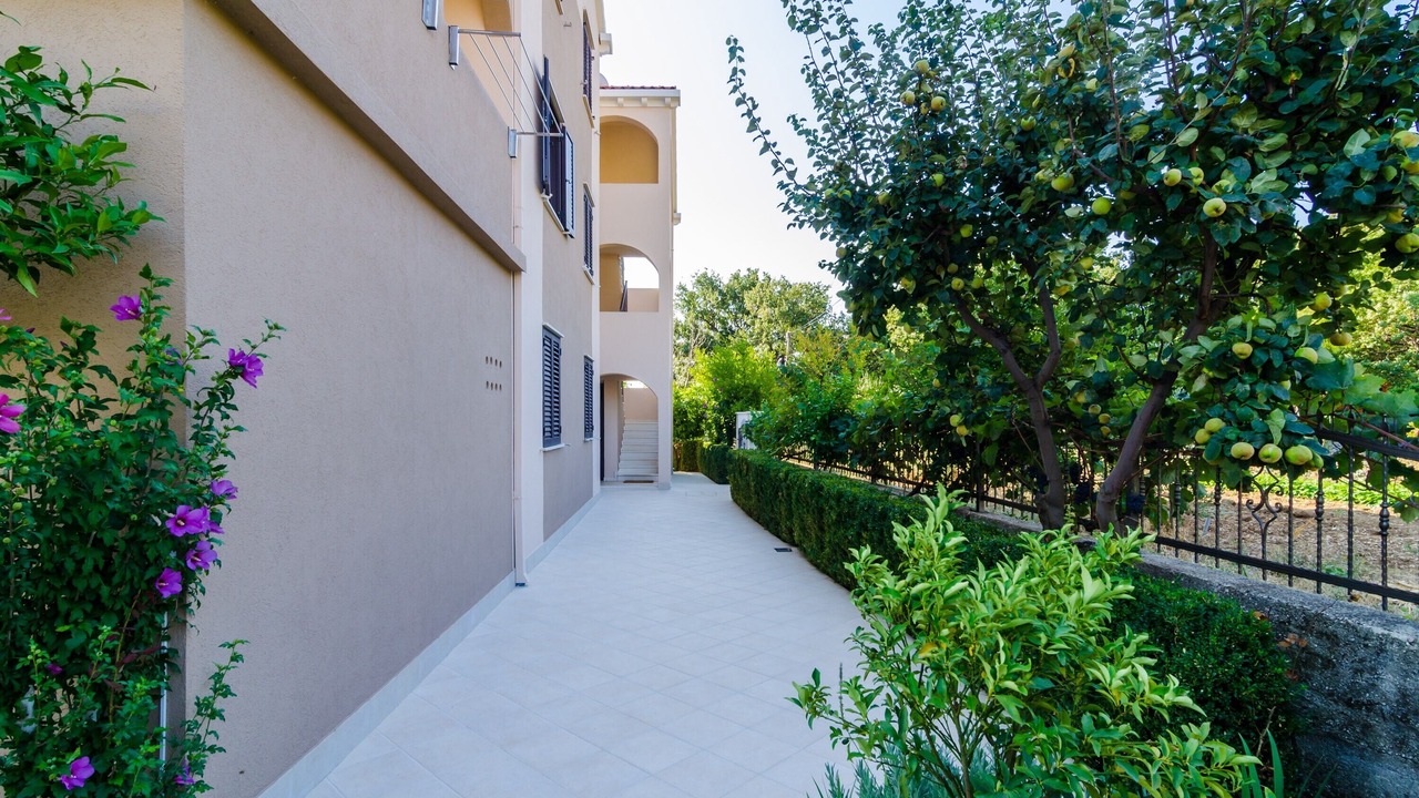 Photo of Outdoor in Celopeci