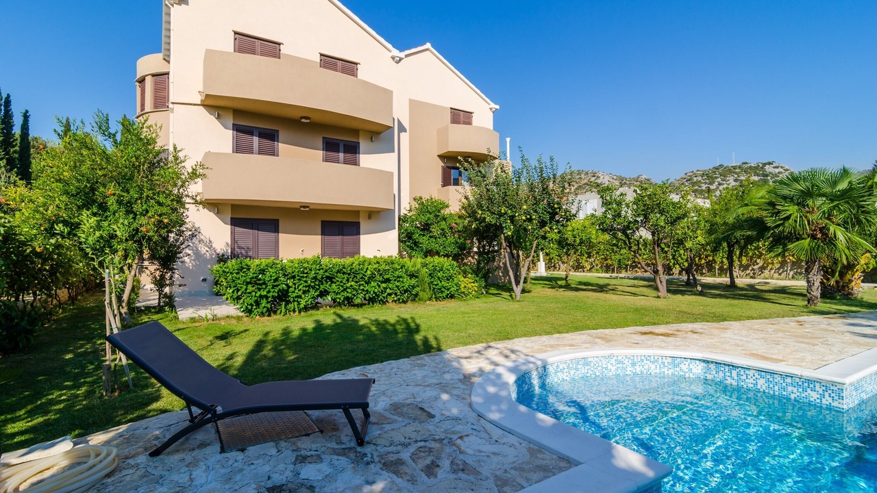 Photo of Outdoor in Celopeci