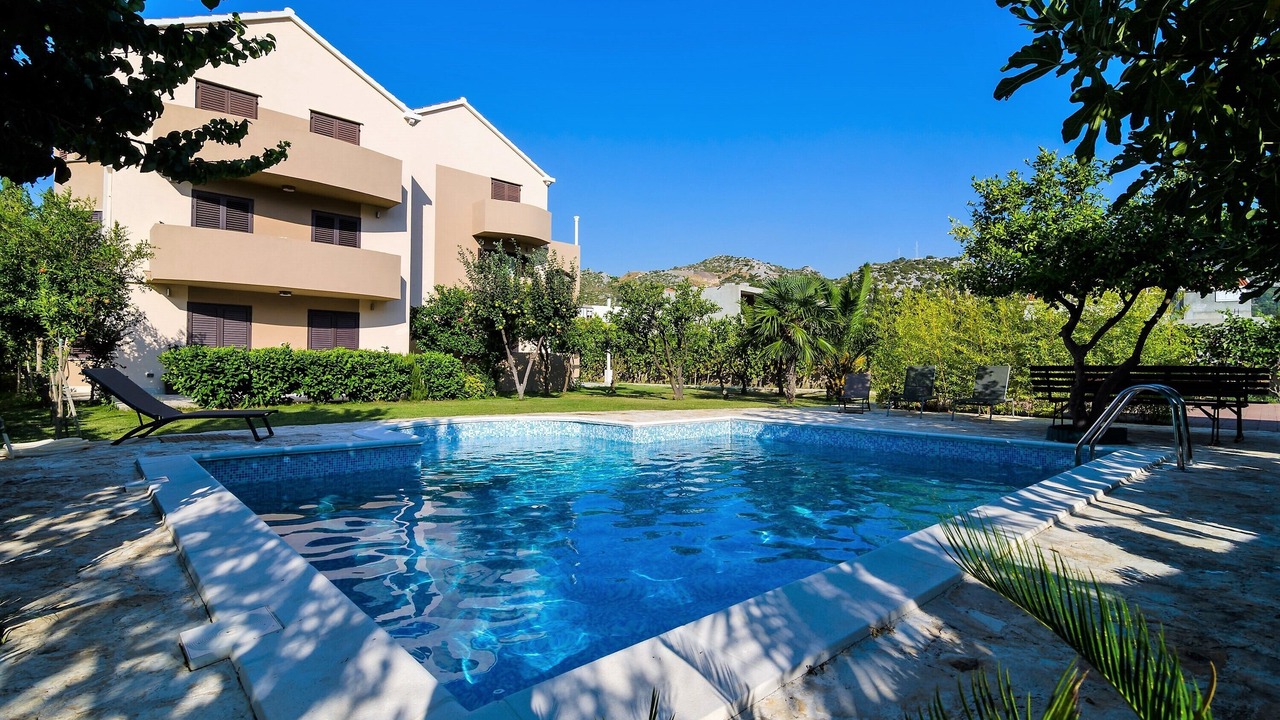 Photo of Outdoor in Celopeci