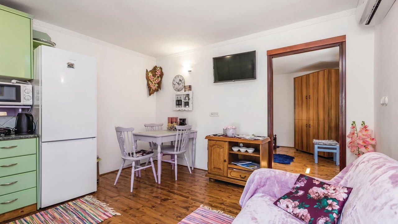 Photo of Bedroom in Ika