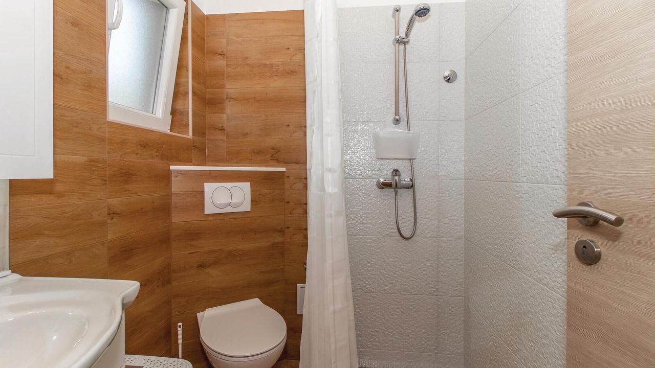 Photo of Bathroom in Smrika