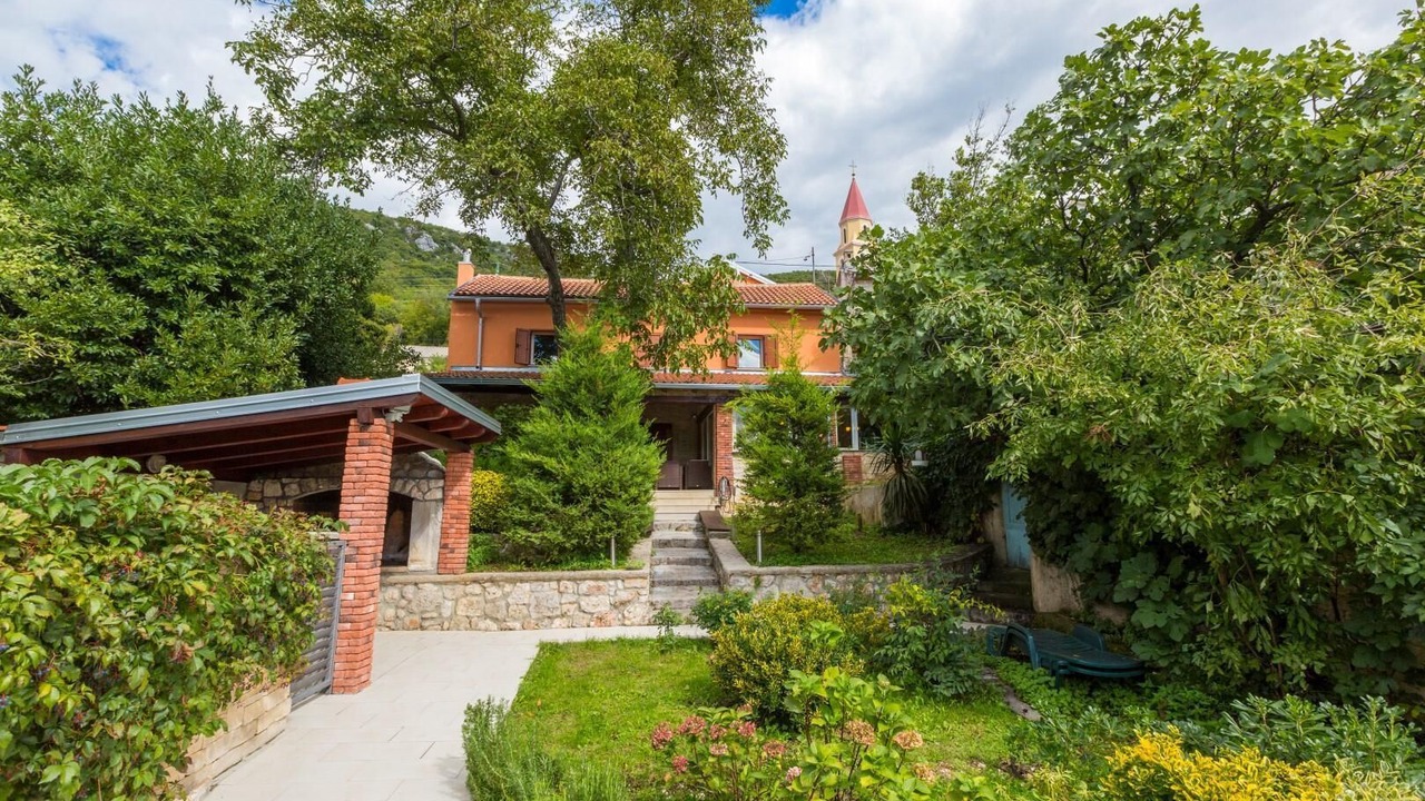 Photo of Outdoor in Krizisce