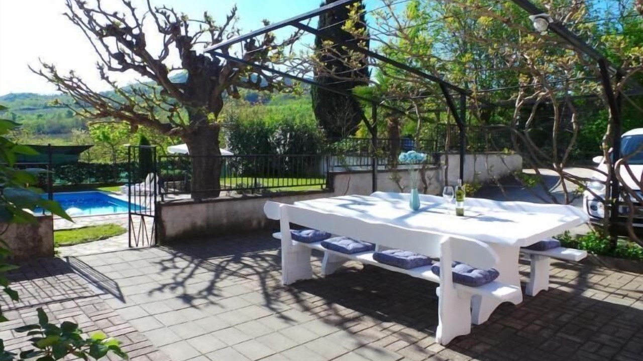 Photo of Outdoor in Brkac