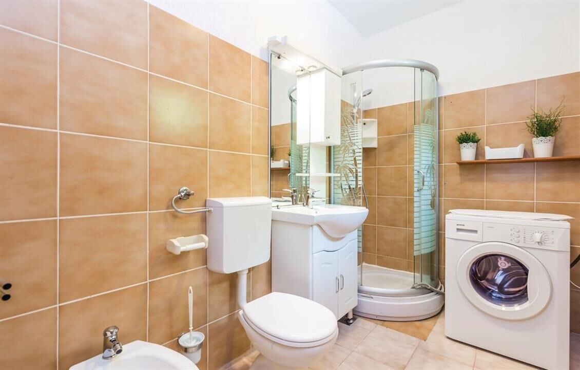 Photo of Bathroom in Liganj