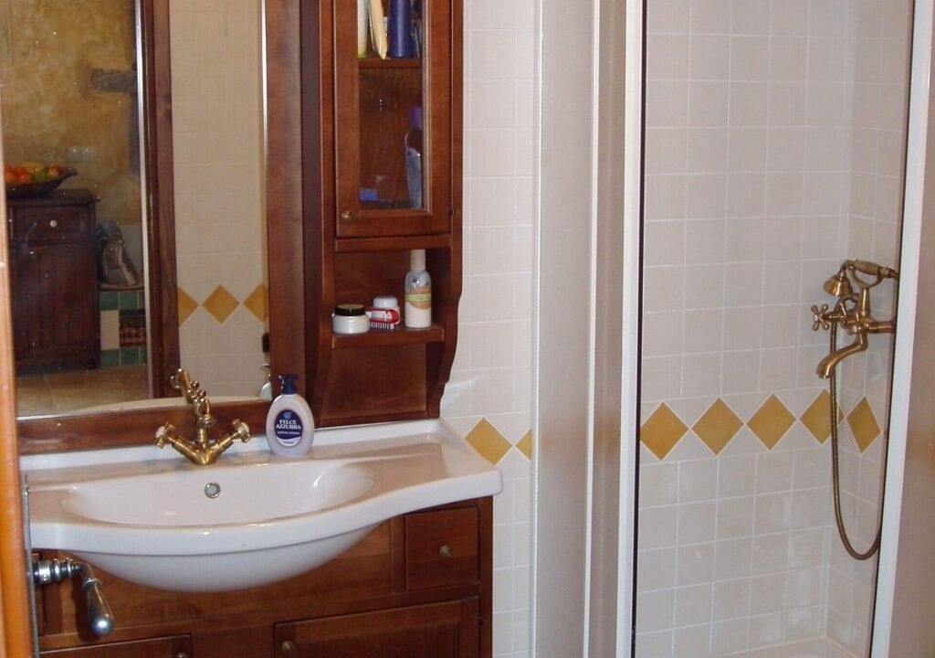 Photo of Bathroom in Rim