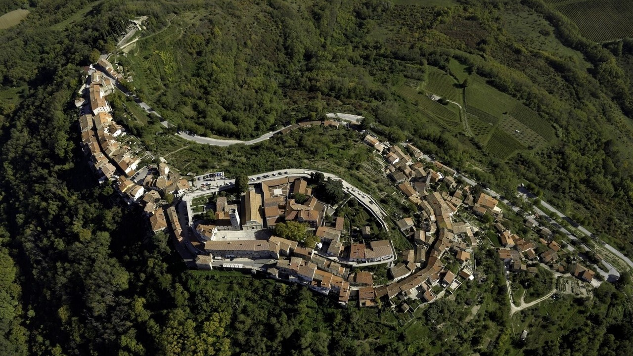 Photo of Outdoor in Rim