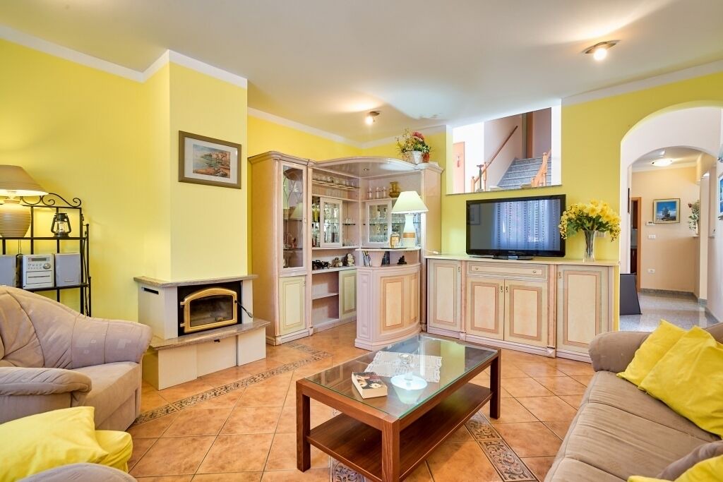 Photo of Livingroom in Labin