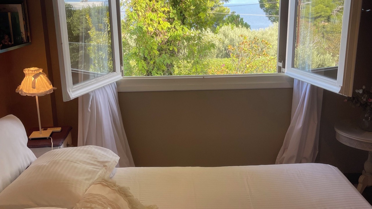 Photo of Bedroom in Rafina