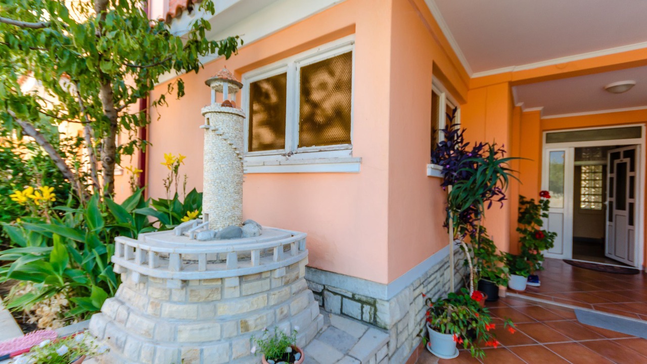 Photo of Outdoor in Palit