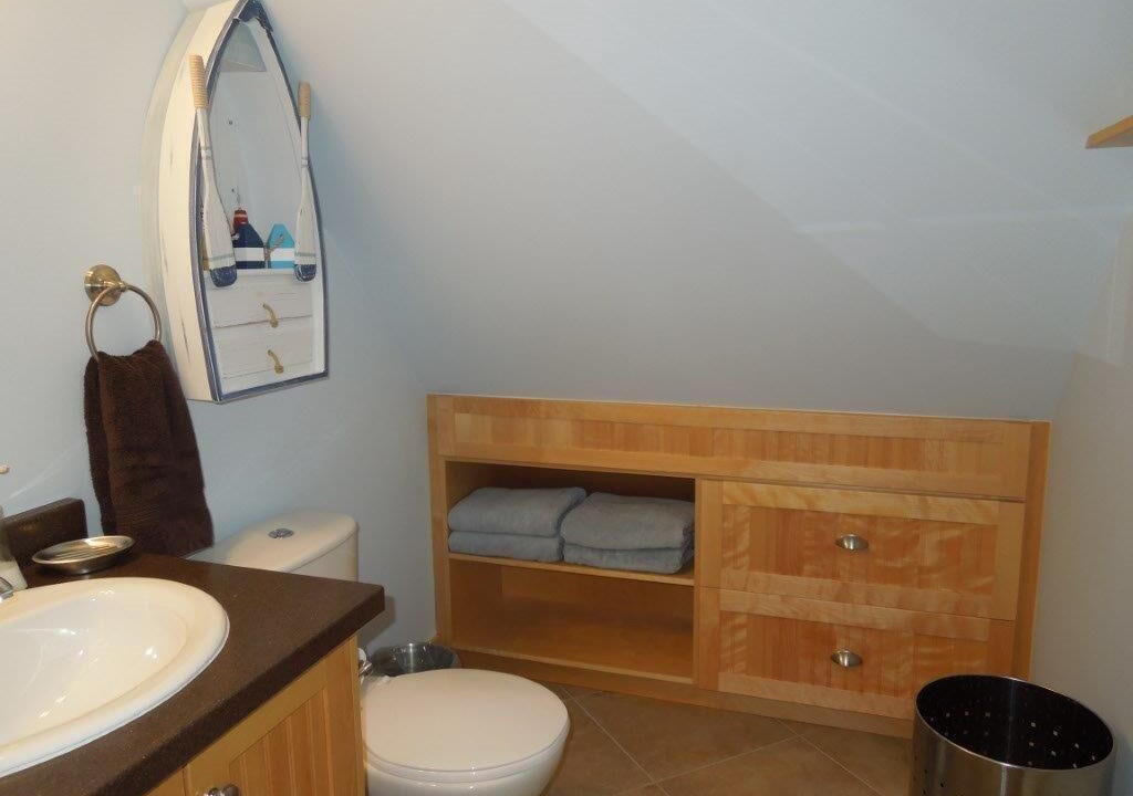 Photo of Bathroom in Green Gables