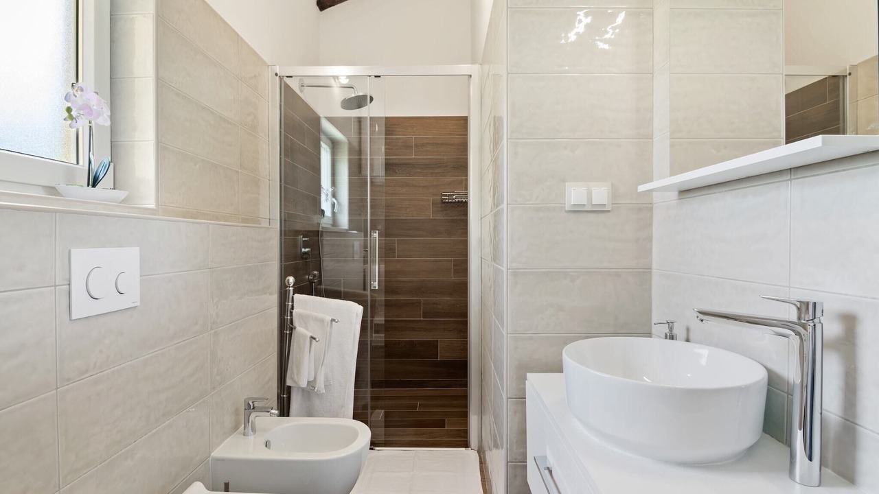 Photo of Bathroom in Lanisce