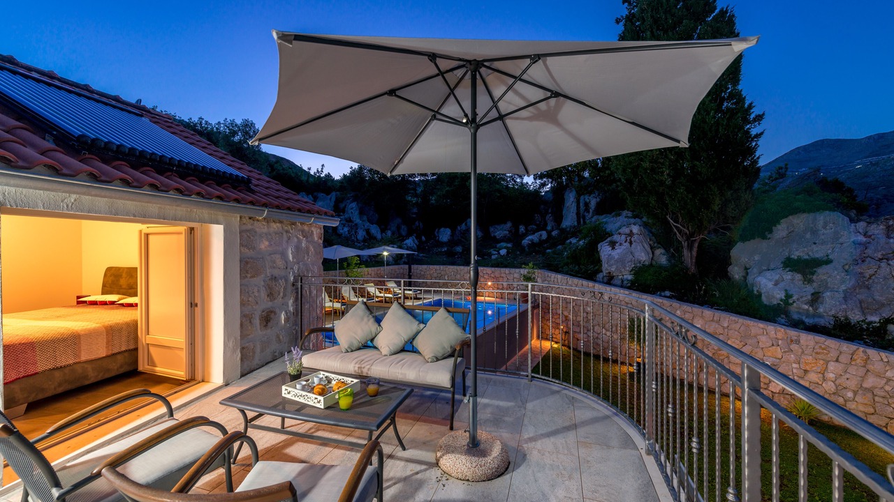 Photo of Patio Balcony in Celopeci