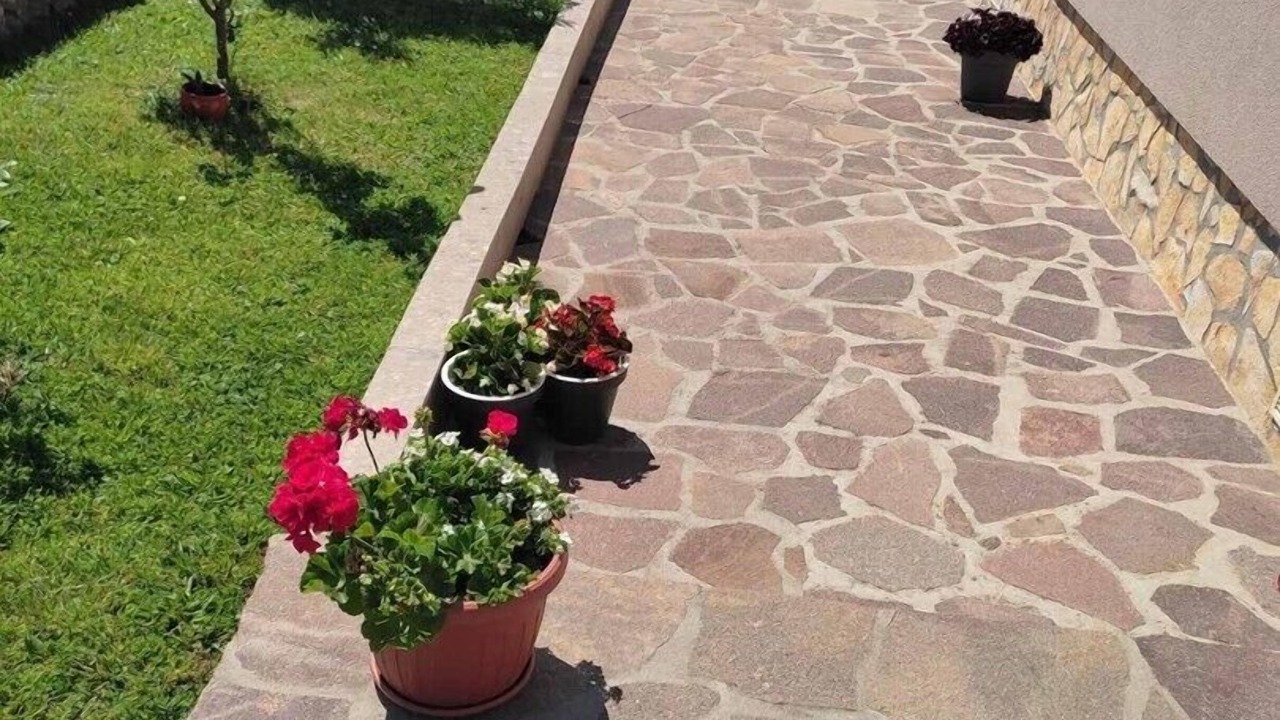 Photo of Outdoor in Nedescina