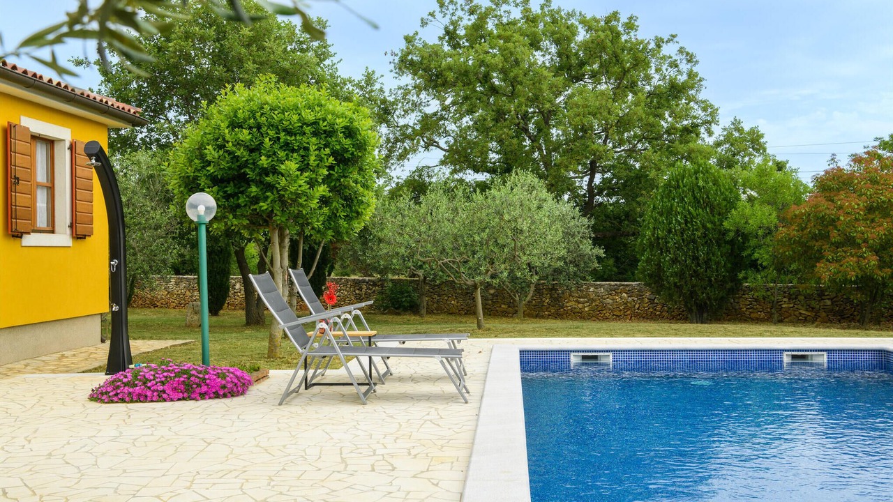 Photo of Outdoor in Cokuni