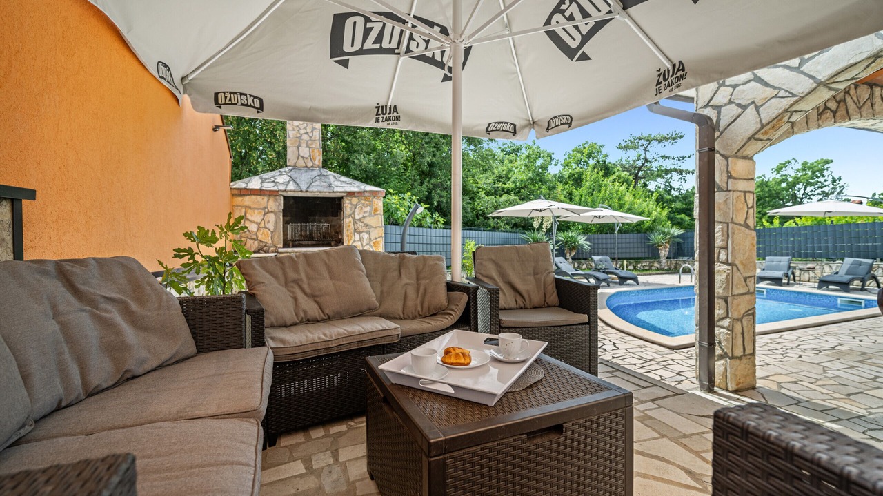 Photo of Patio Balcony in Vinez