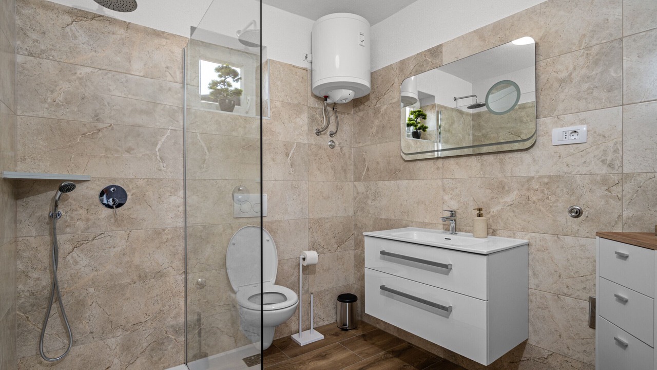 Photo of Bathroom in Vinez