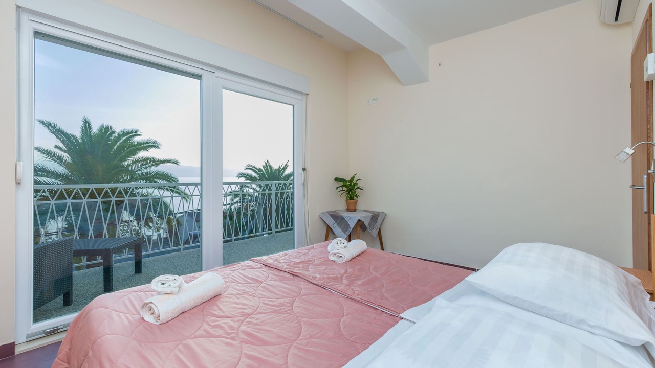 Photo of Bedroom in Duce