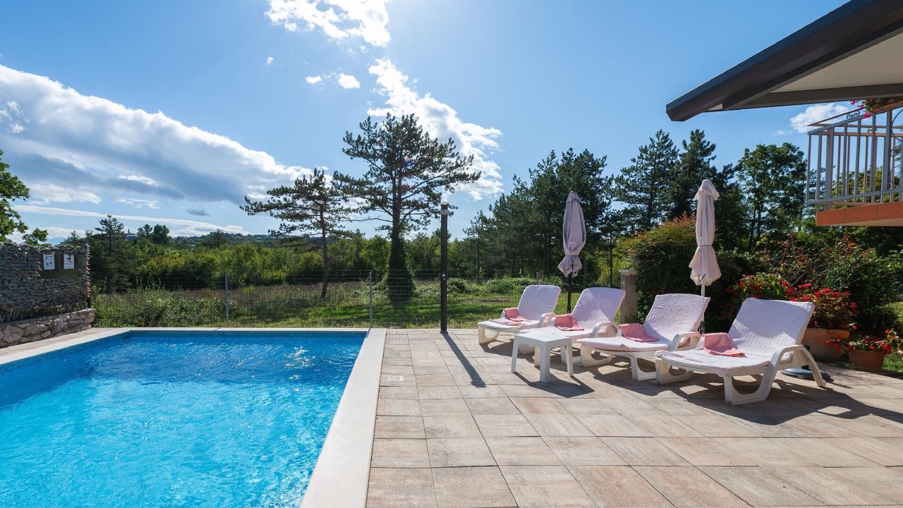 Photo of Outdoor in Vinez