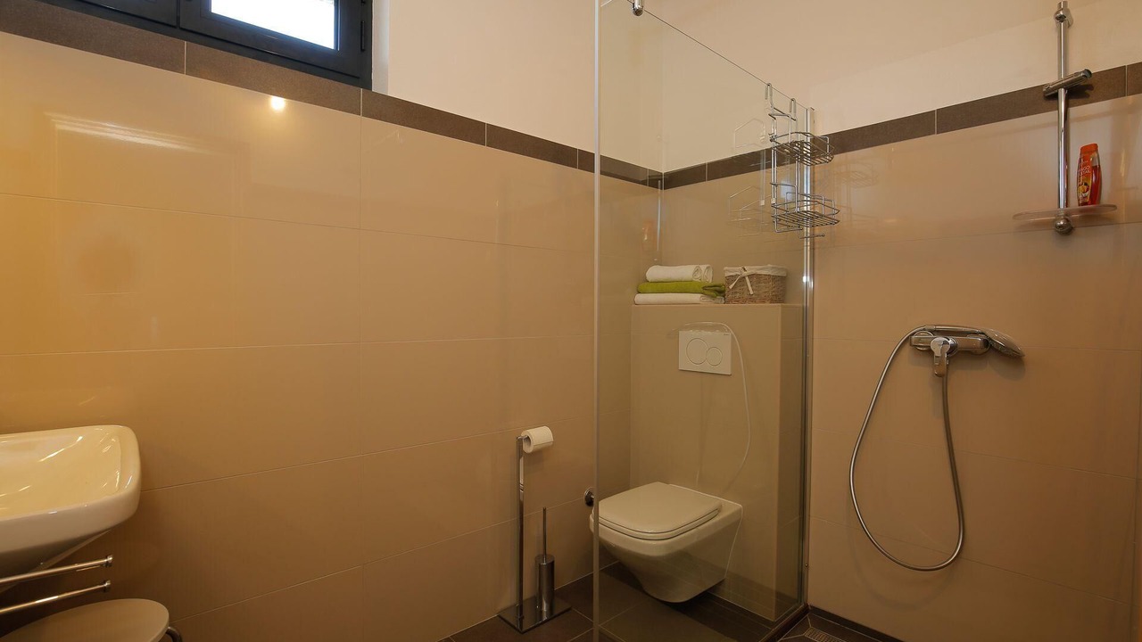 Photo of Bathroom in Prodol