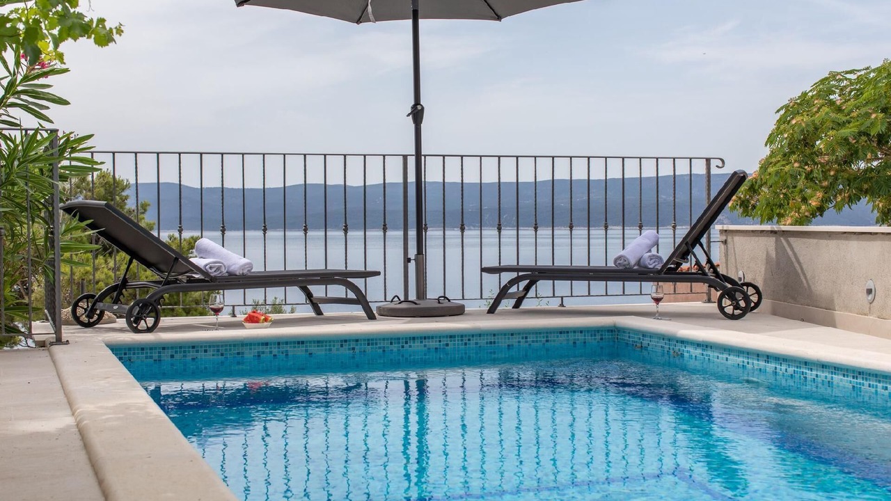 Photo of Outdoor in Medici