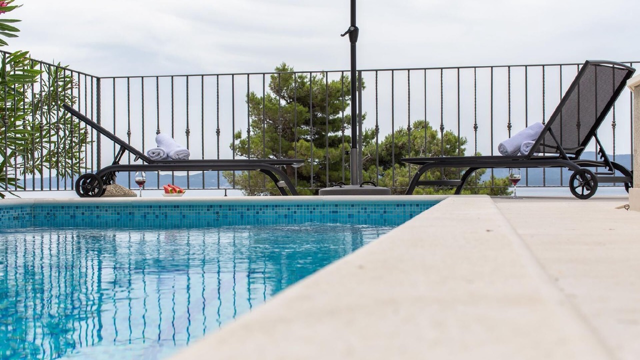 Photo of Outdoor in Medici