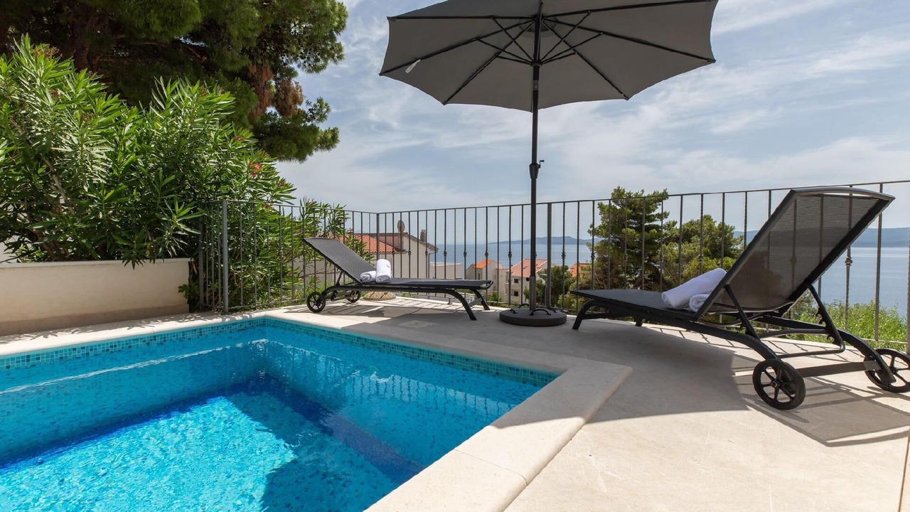 Photo of Outdoor in Medici