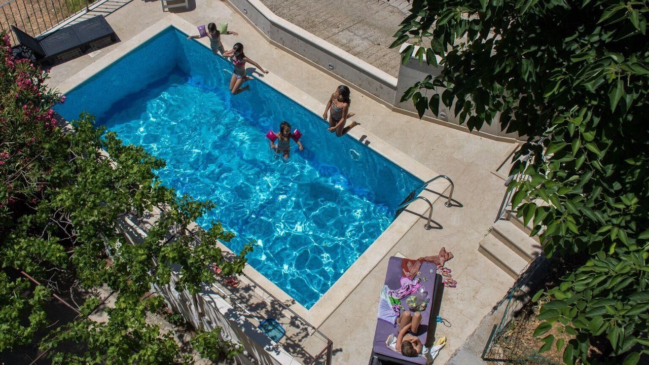 Photo of Outdoor in Medici