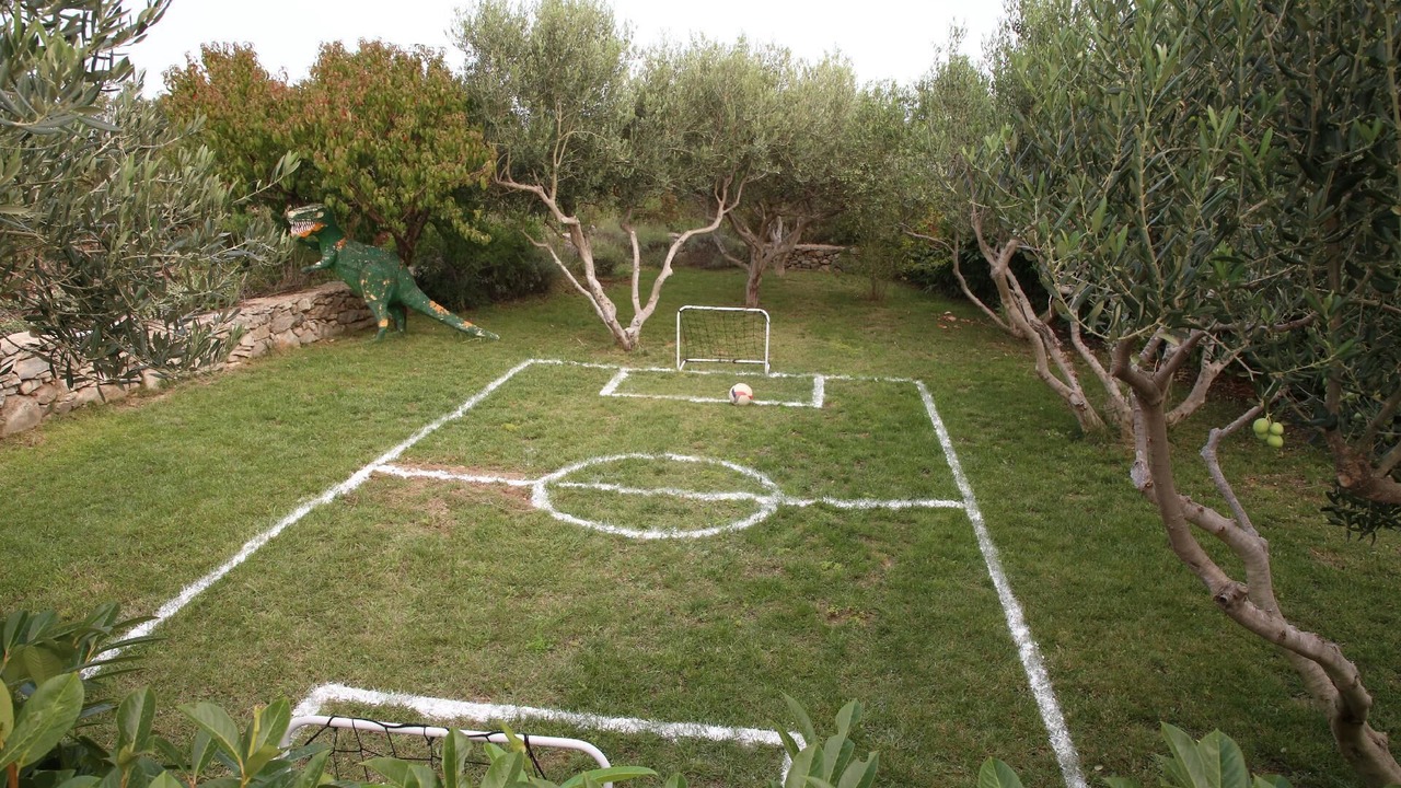 Photo of Outdoor in Grohote
