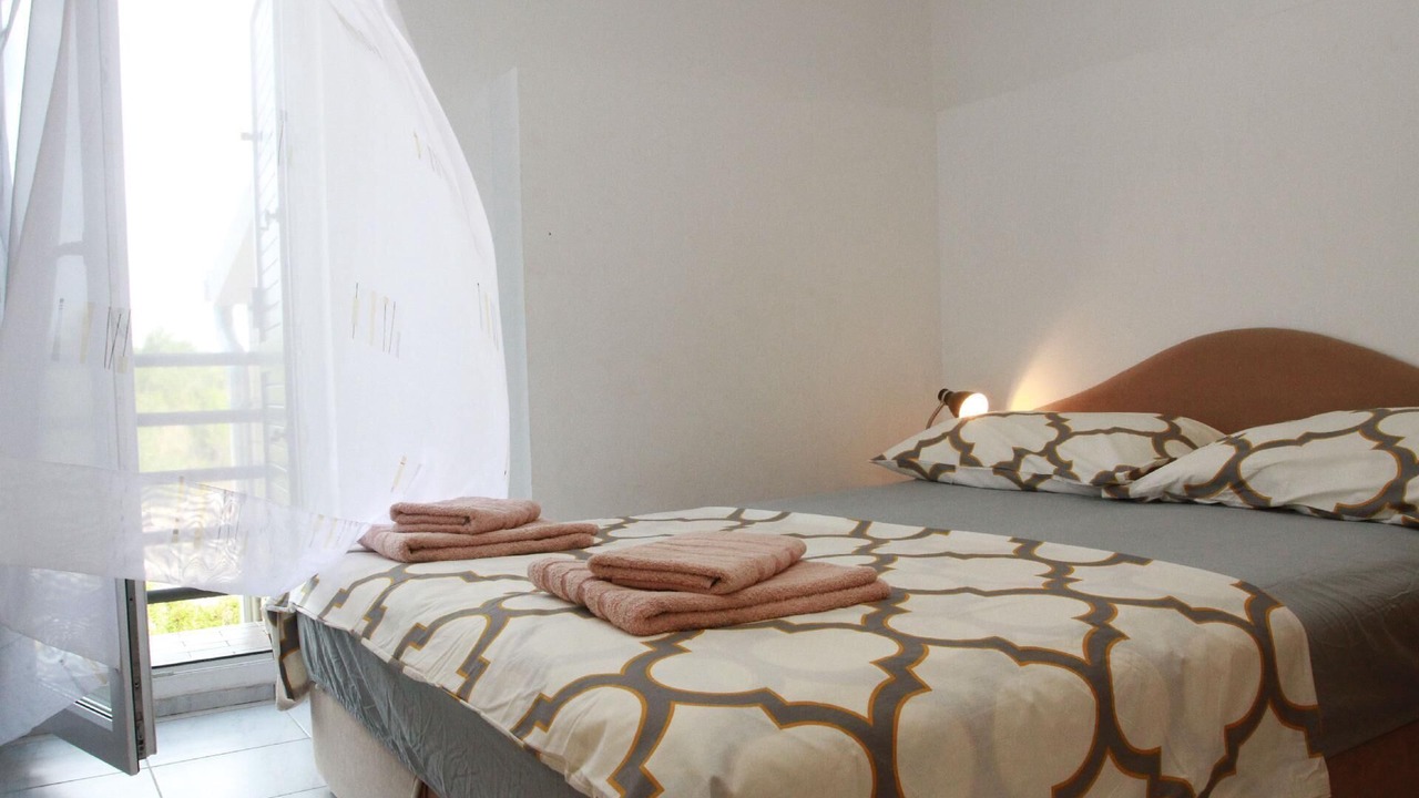 Photo of Bedroom in Grohote
