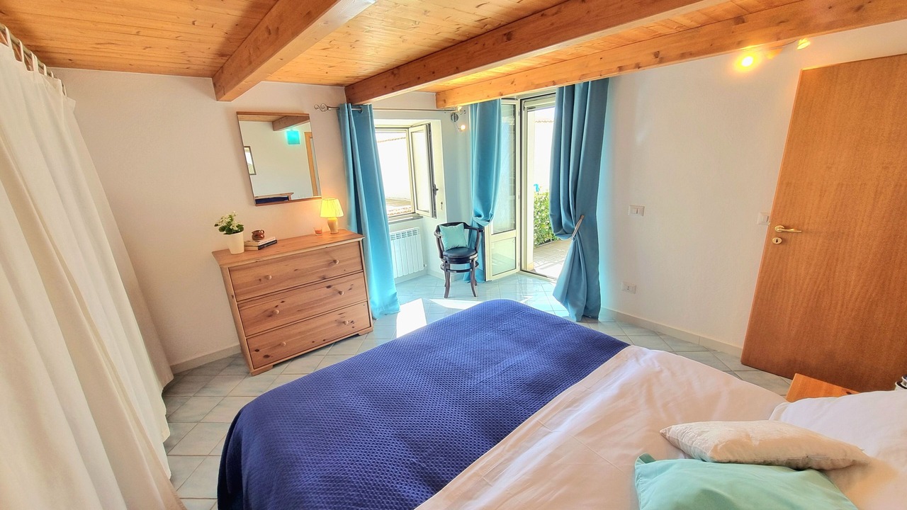 Photo of Bedroom in Massa Lubrense