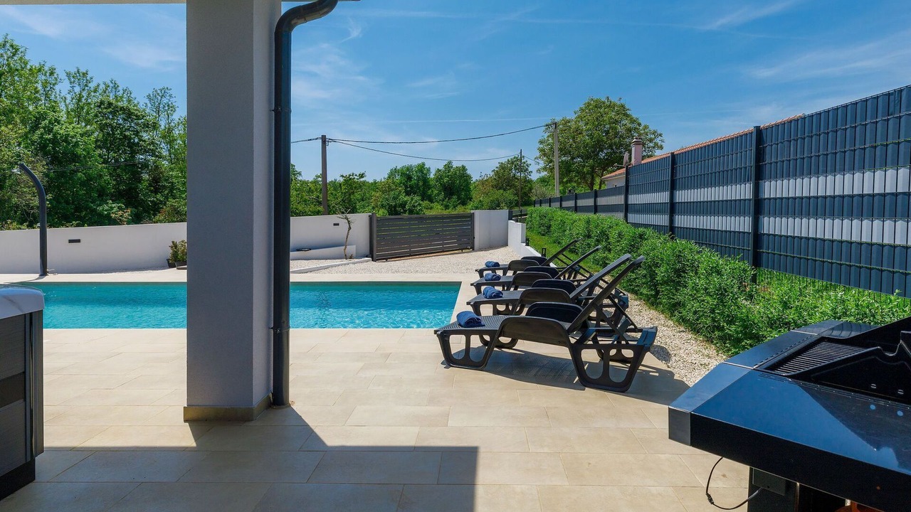 Photo of Outdoor in Filipana