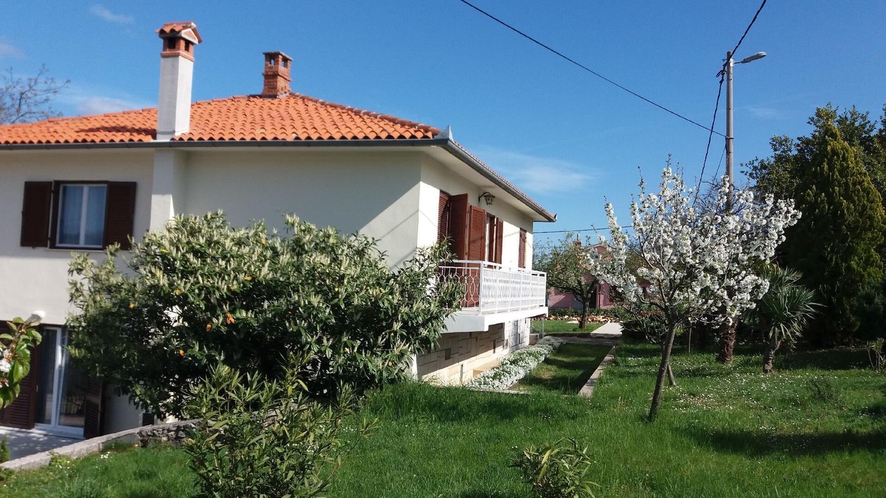 Photo of Outdoor in Vinez