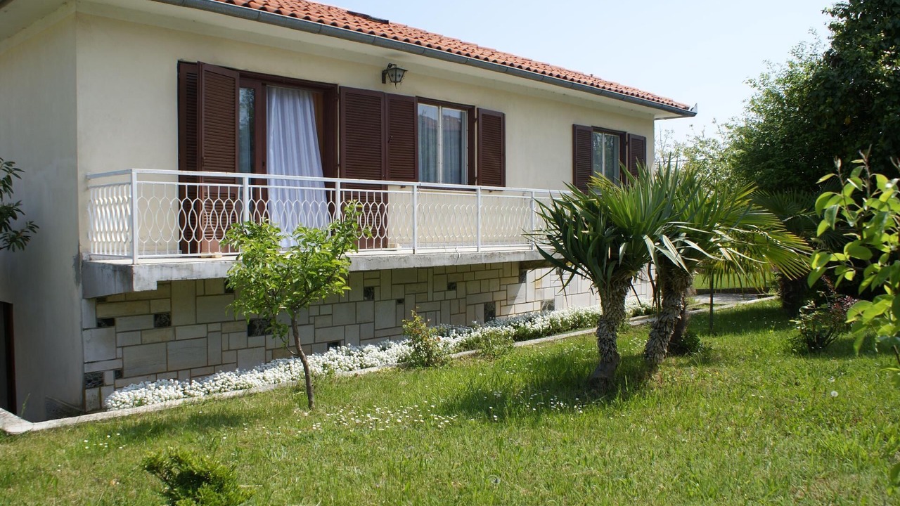 Photo of Outdoor in Vinez