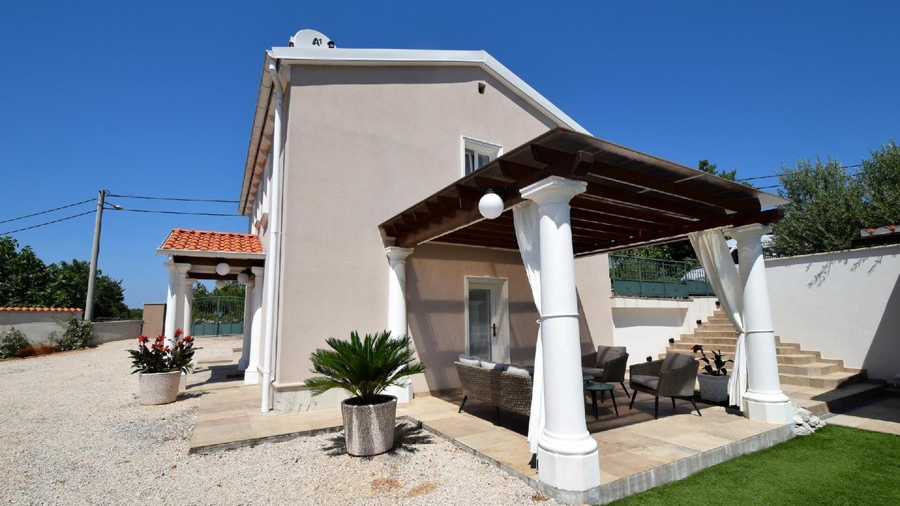 Photo of Outdoor in Nenadici