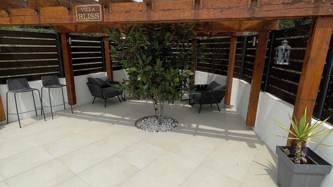 Photo of Patio Balcony in Rudine