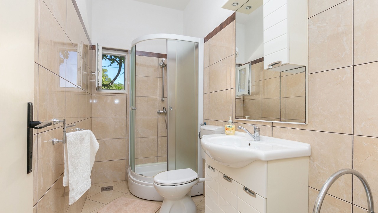 Photo of Bathroom in Necujam