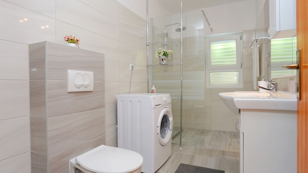 Photo of Bathroom in Tice