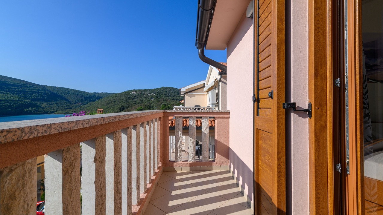 Photo of Patio Balcony in Duga Luka