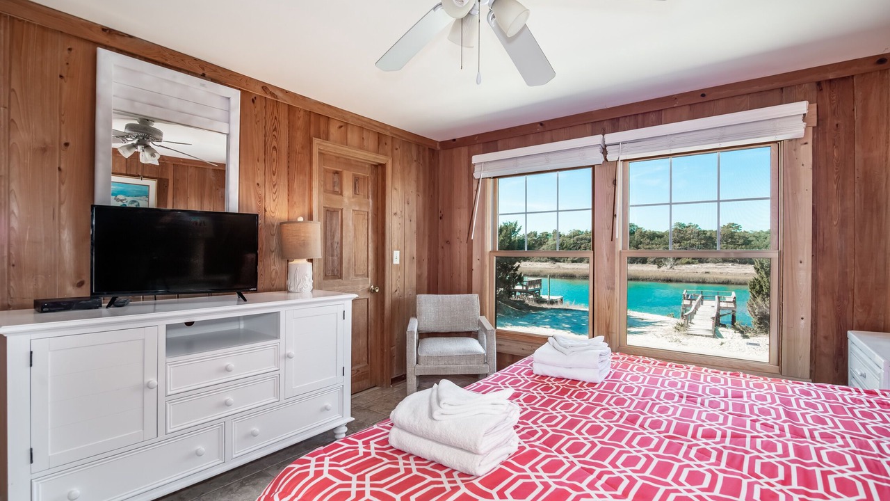 Photo of Bedroom in Pawleys Island