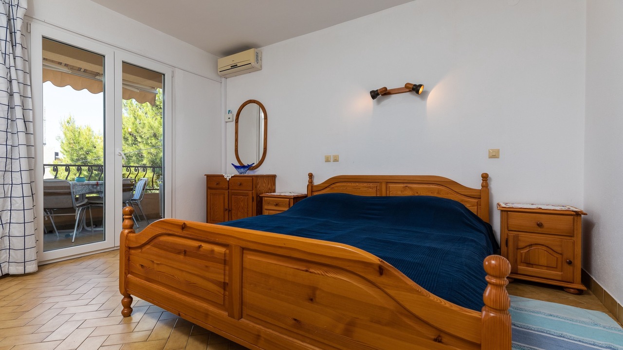 Photo of Bedroom in Tice
