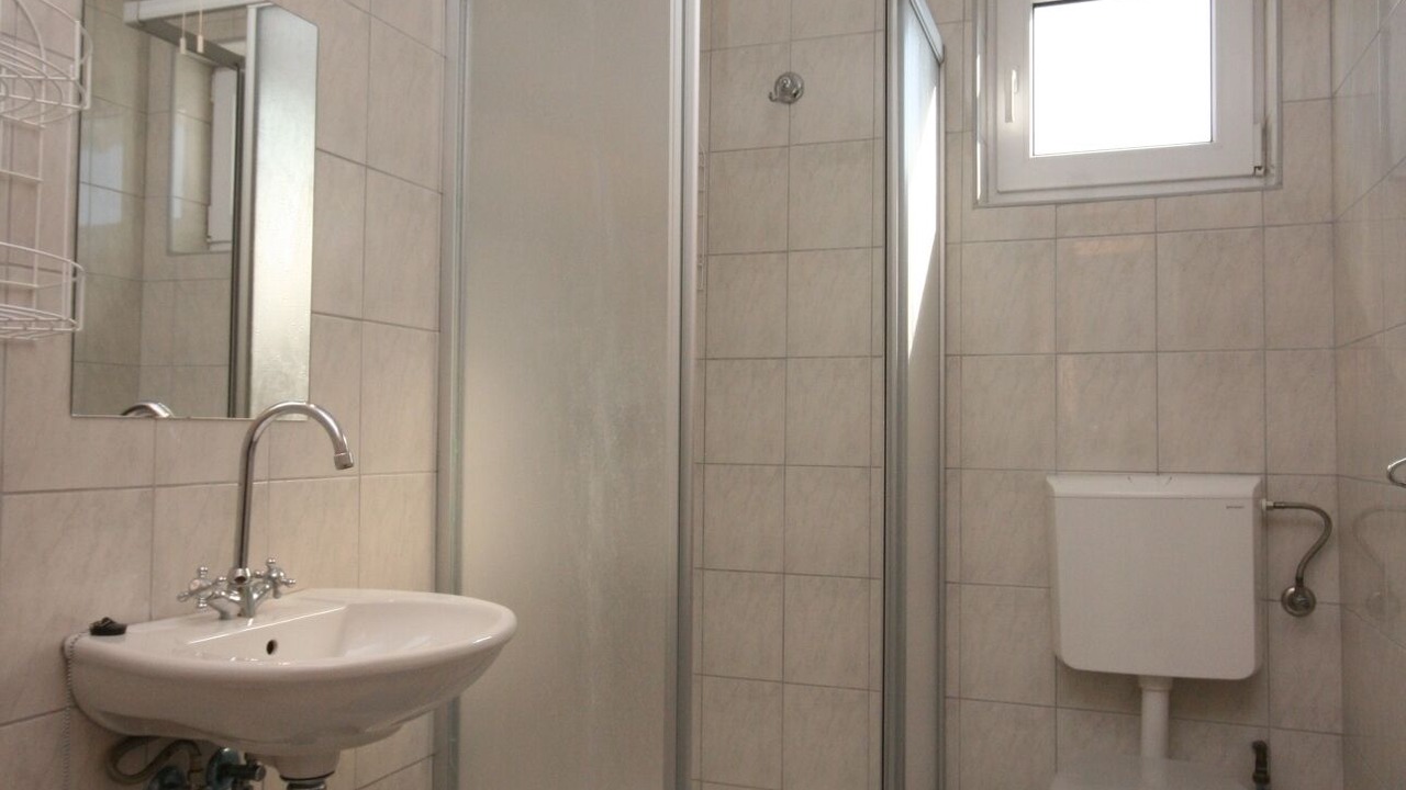 Photo of Bathroom in Mandre